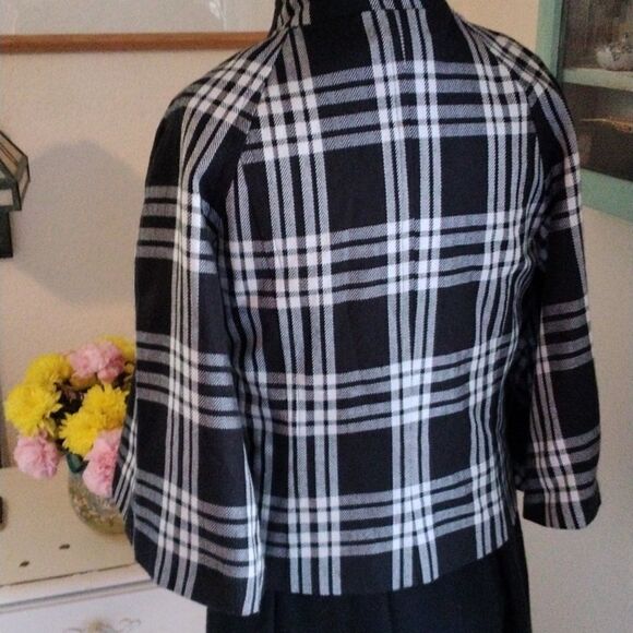 Larry Levine Plaid Jacket - Picture 7 of 11